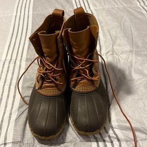 LL BEAN mens bean boots.  Unlined.
